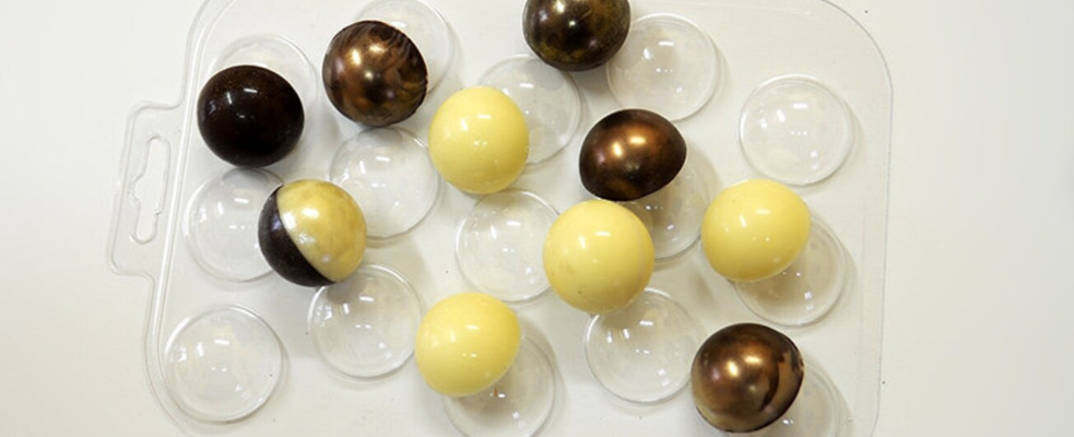 Plastic Chocolate Moulds Manufacture
